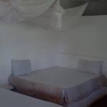 Queen Family Room No.16